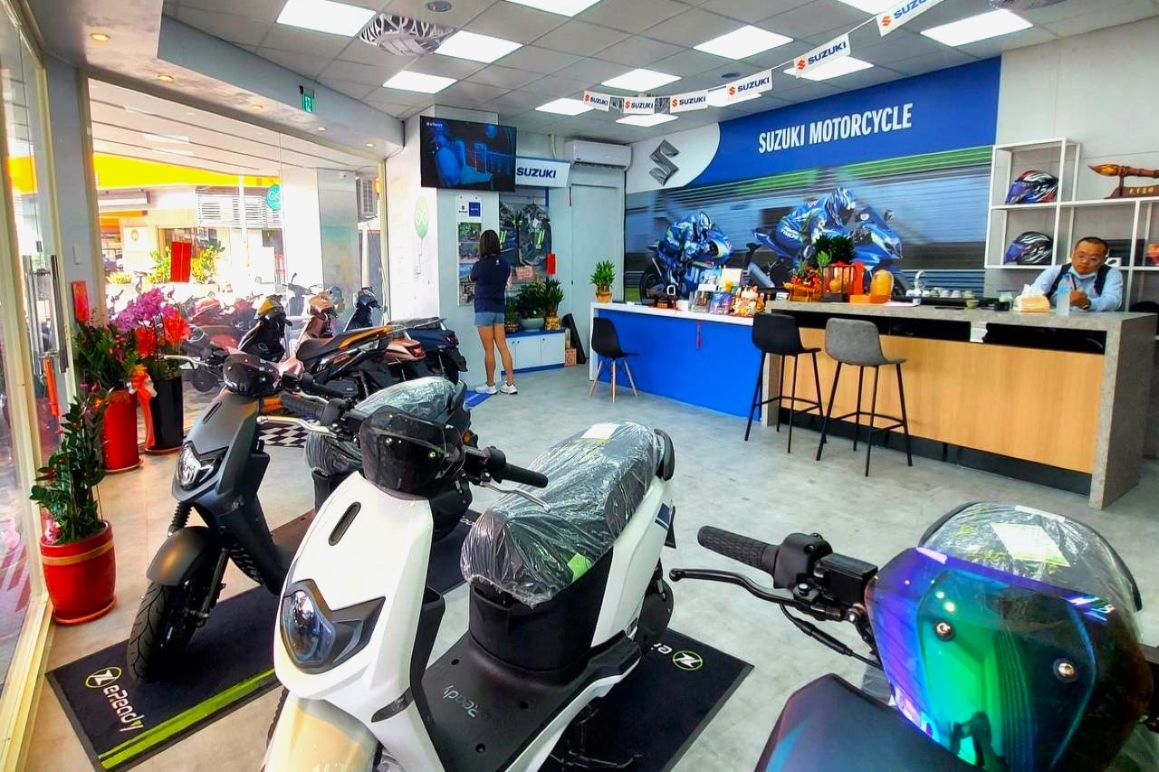 Image1_Suzuki Showroom 1