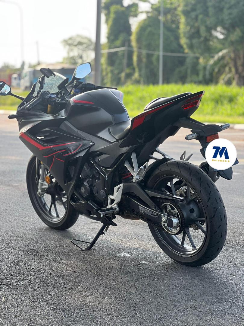 2022 HONDA CBR150 - Image 4