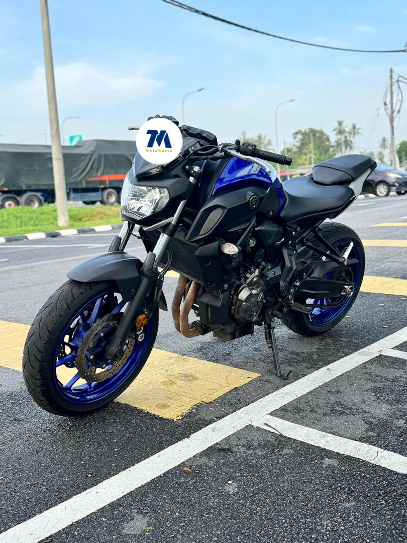 2021 YAMAHA MT07 V2