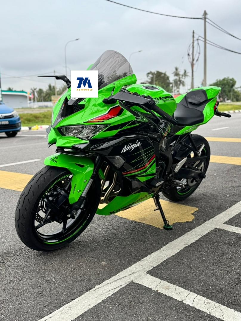 2024 KAWASAKI ZX25 R