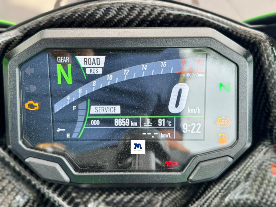 2024 KAWASAKI ZX25 R - Image 5