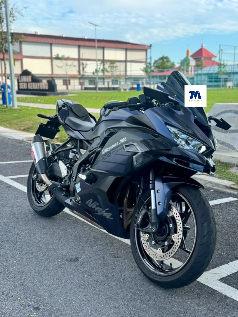251☺︎/2 Kawasaki ZX-25RR (2024) Black for Sale | TM Motoworld