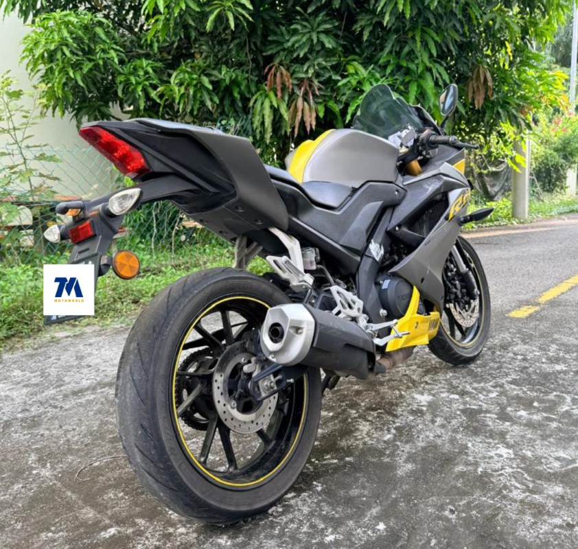 YAMAHA YZF-R15 V3 2020 - Image 2