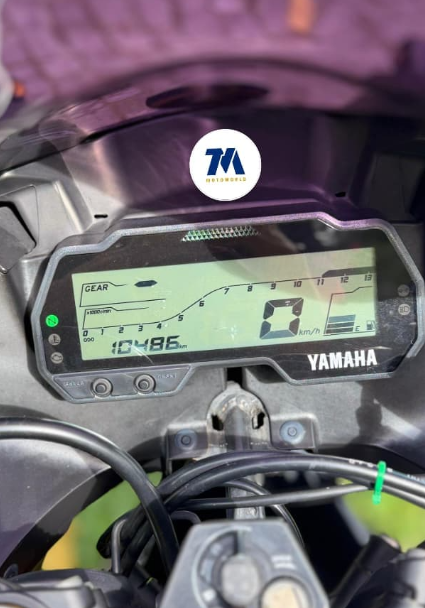 YAMAHA YZF-R15 V3 2018 - Image 5