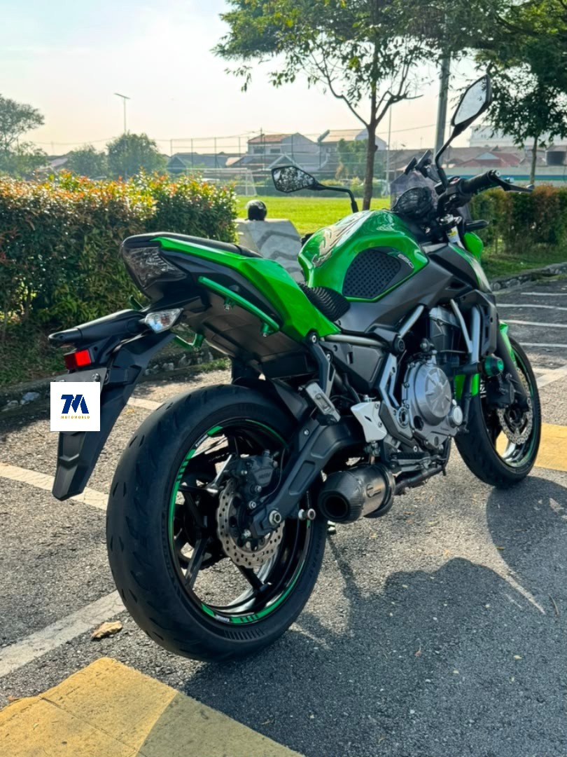 2017 Kawasaki Z650 ABS | Green | Proformance Exhaust | Windshield - Image 3