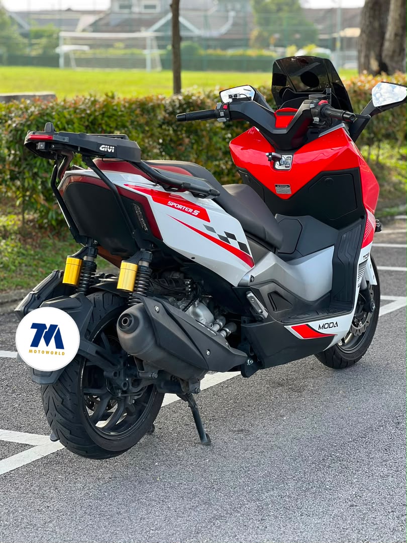 2025 Moda Sporter S | Red - Image 3