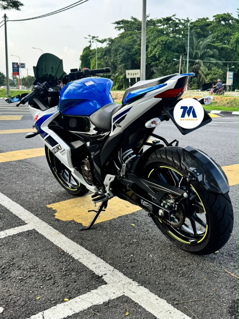 2025 Suzuki Gixxer SF GP - Image 4