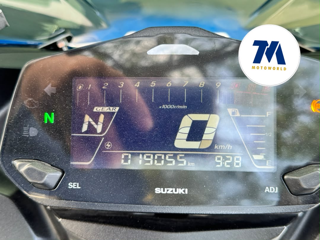 2025 Suzuki Gixxer SF GP - Image 5