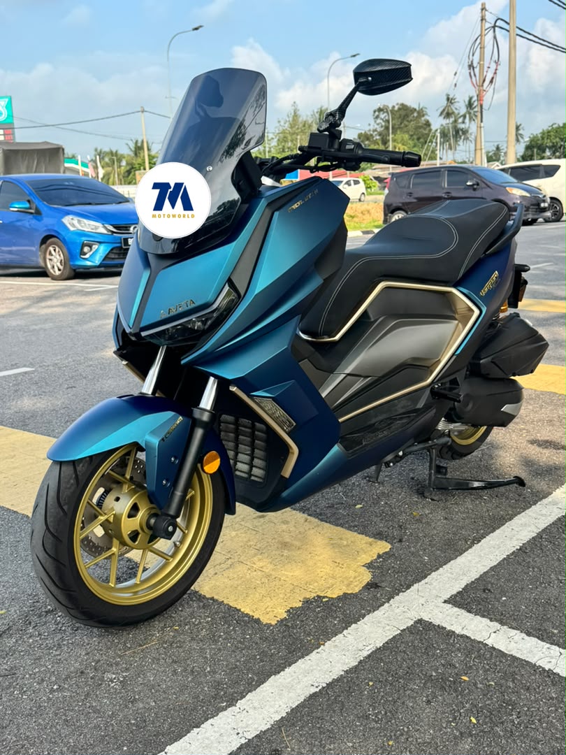 Front 3/4 view of the motorcycle facing the camera