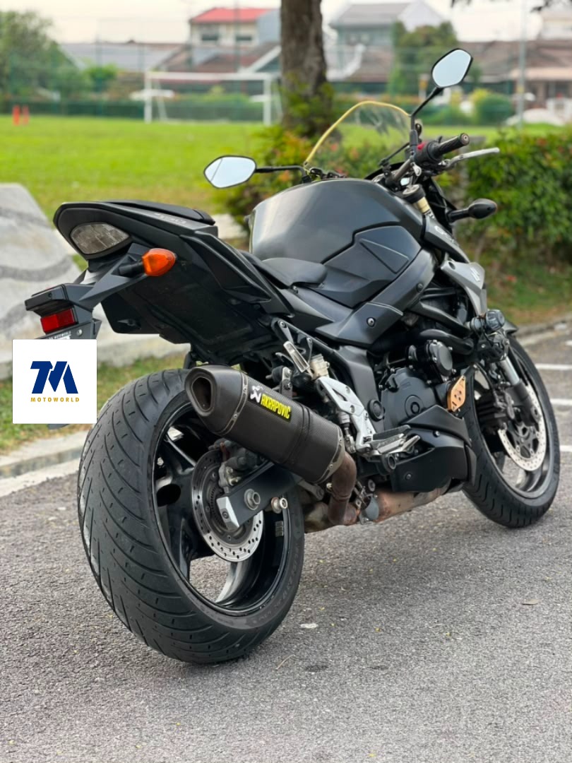2014 Suzuki GSR750 | Black | Akrapovic Slip On | Wind Shield - Image 5