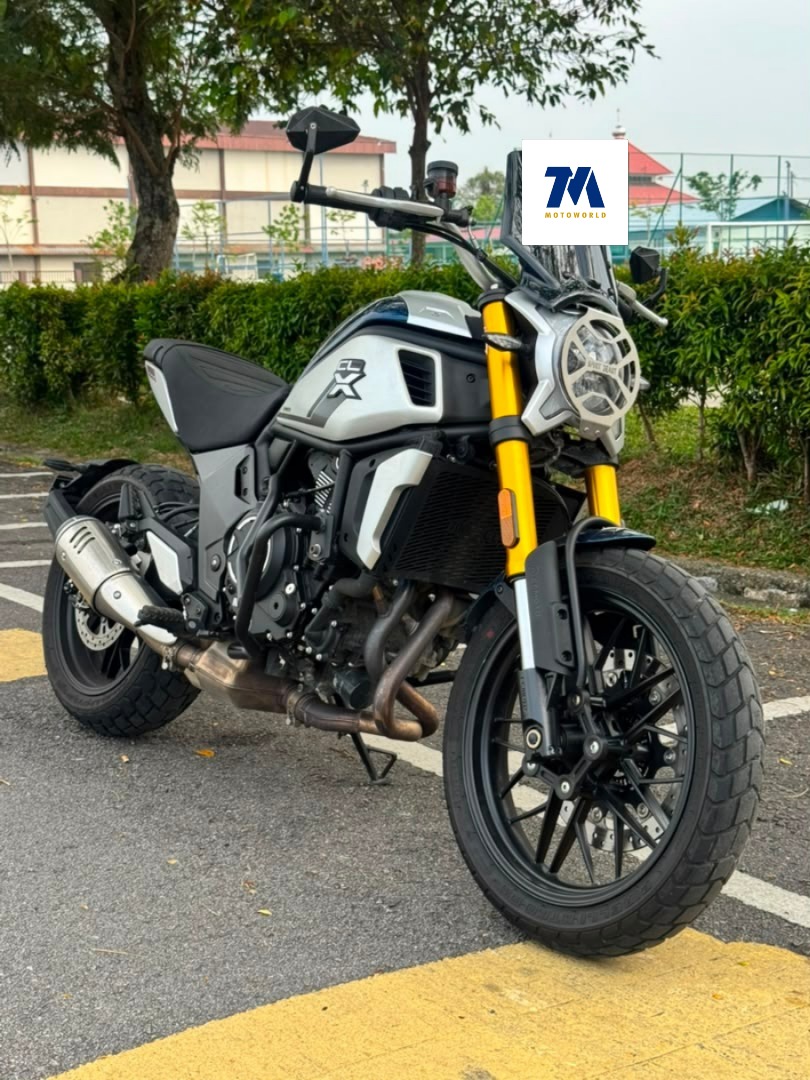 2023 CF Moto CL-X 700 | Windshield | Handle Side Mirror