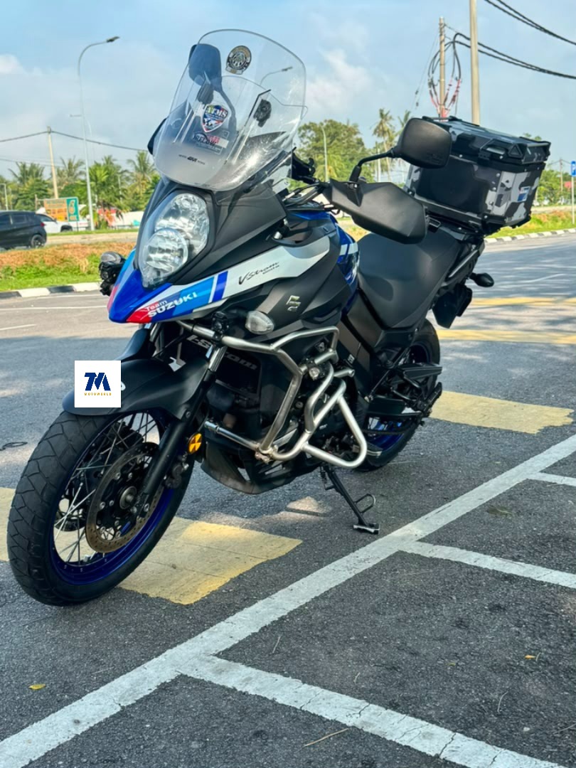 Front view of blue Suzuki VStrom 650XT motorcycle
