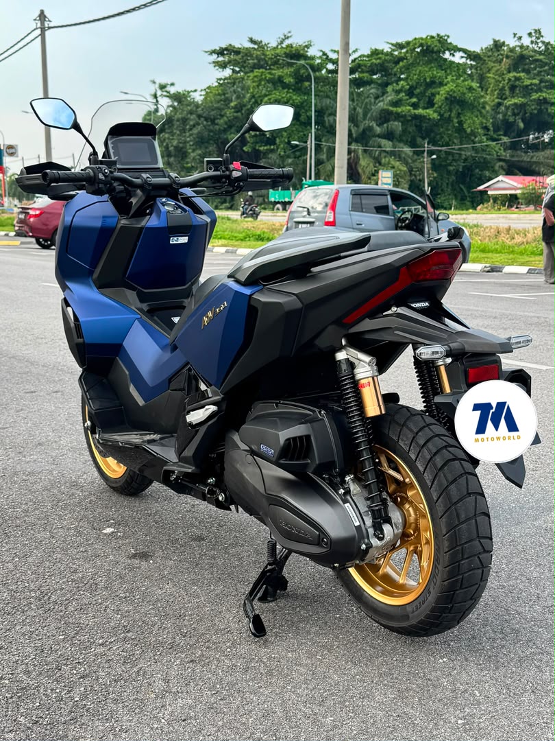 2025 Honda ADV350 | Like Showroom Condition - Image 4