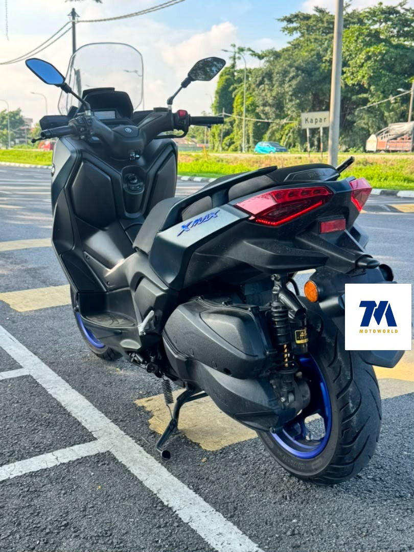 2024 Yamaha XMAX 250 | Blue | RCB Rear Suspension - Image 4