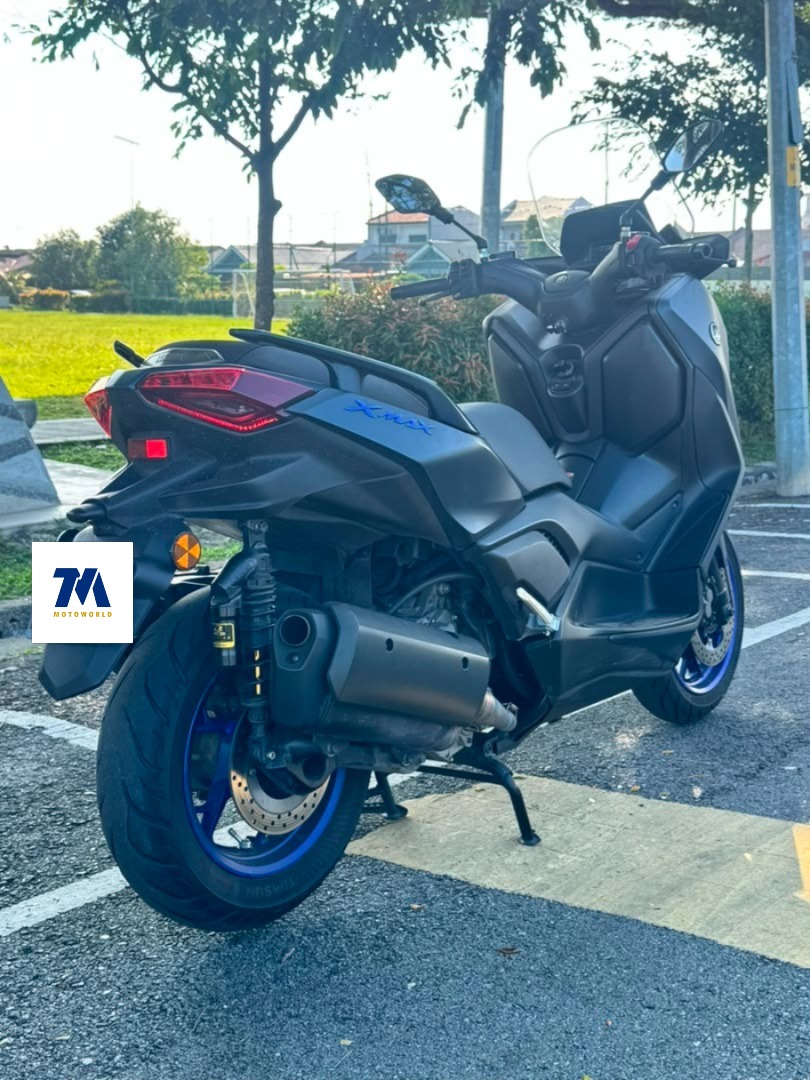 2024 Yamaha XMAX 250 | Blue | RCB Rear Suspension - Image 3