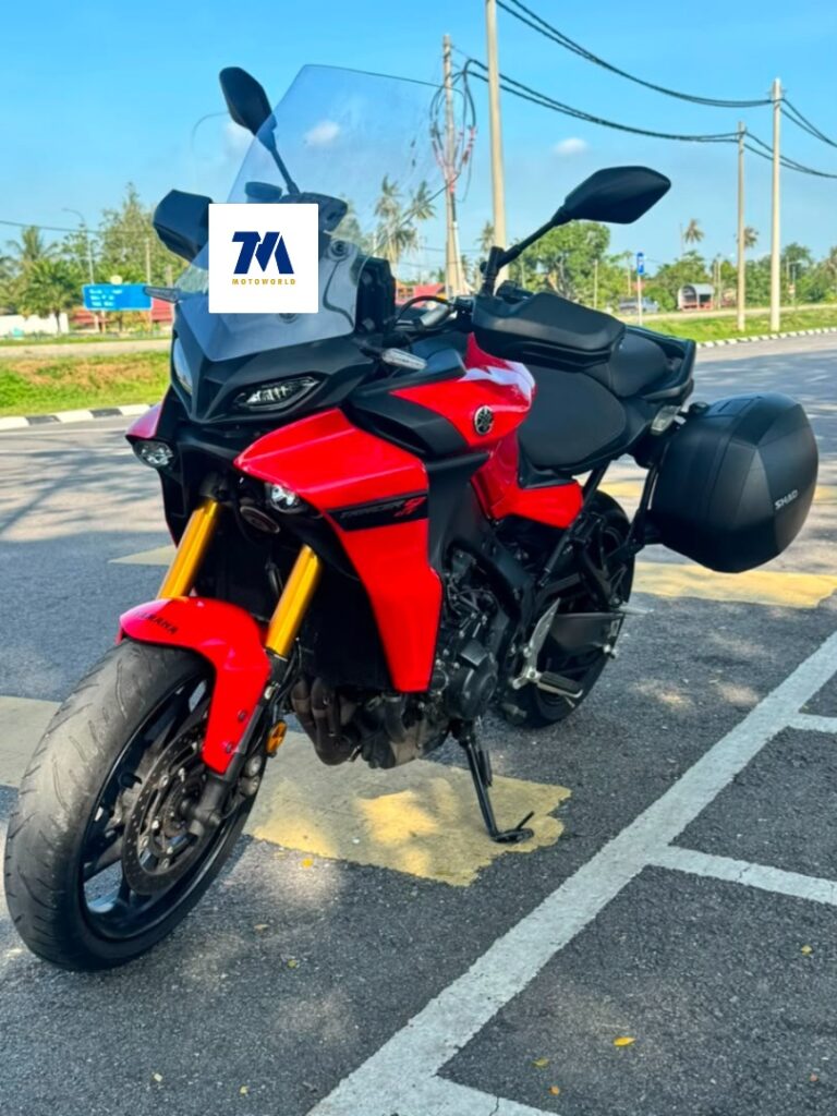 Front view of a red Yamaha Tracer 9GT V3 motorcycle