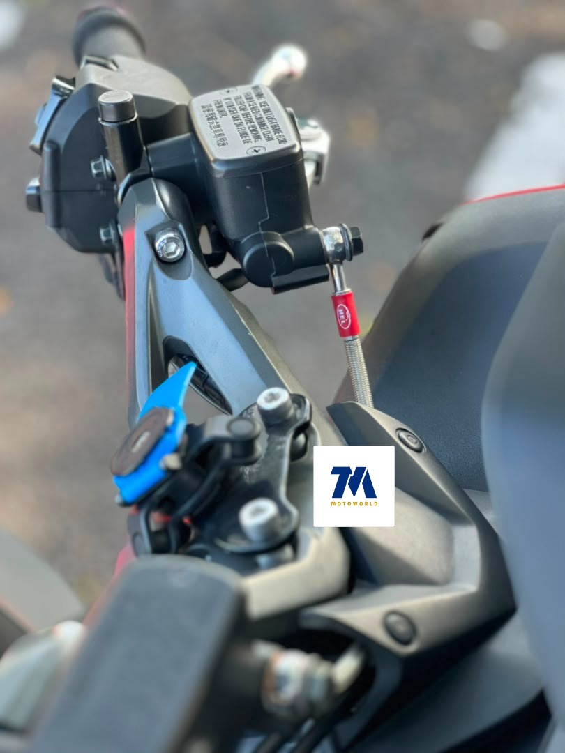 2025 Yamaha XMAX V2 | Red | Naked Handle - Image 7