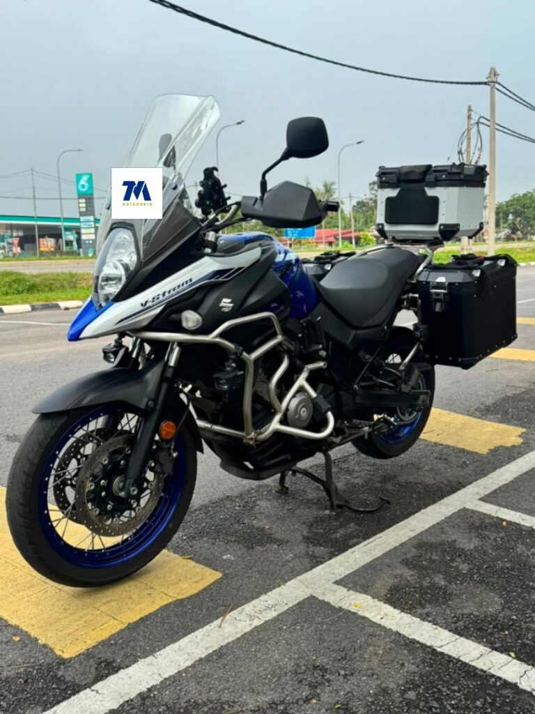 Front 3/4 view of a blue Suzuki V-Strom 650XT