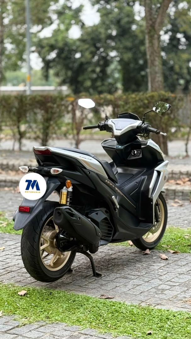 2022 Yamaha NVX V2 | ABS - Image 3