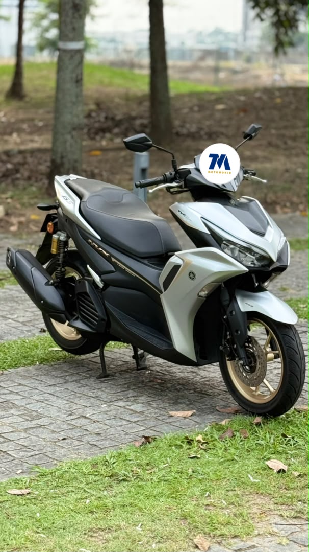 2022 Yamaha NVX V2 | ABS - Image 2
