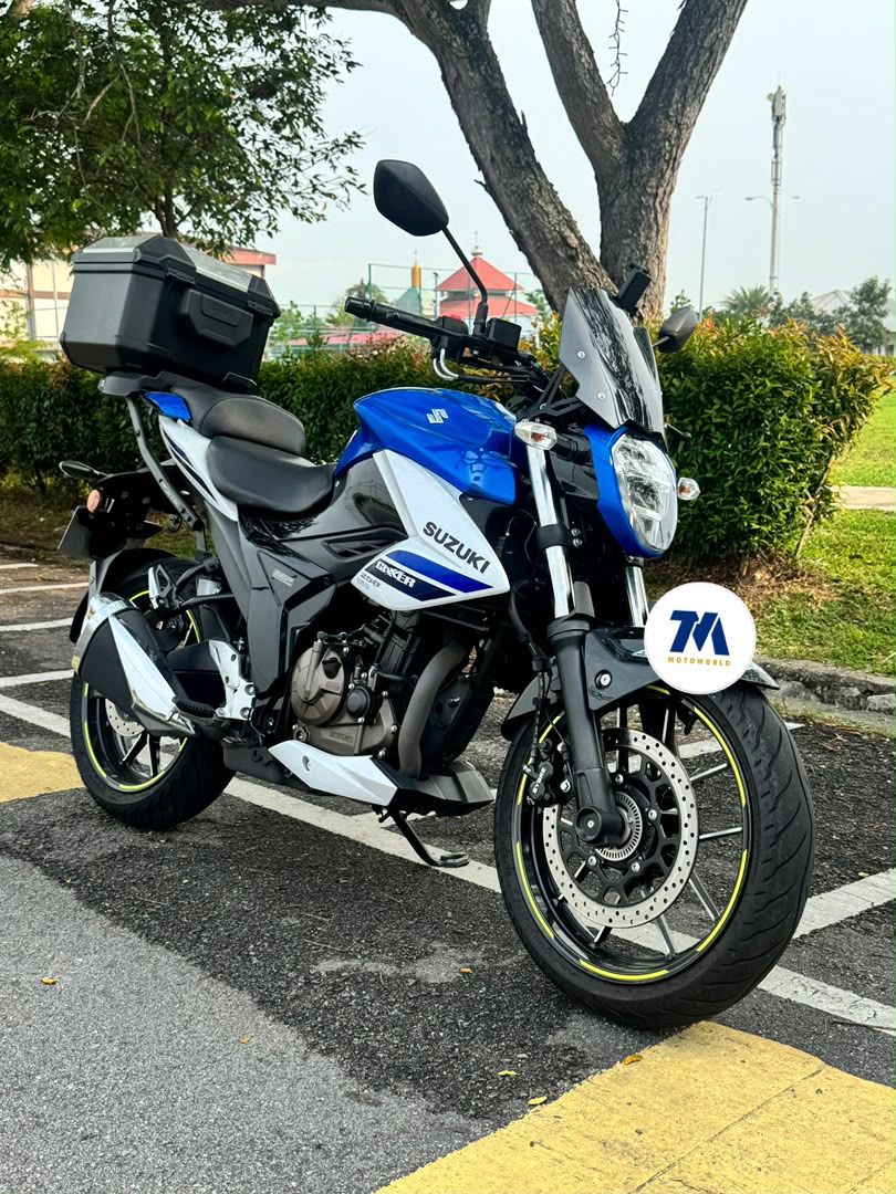 2025 Suzuki Gixxer 250 | Naked | GP Edition - Image 2