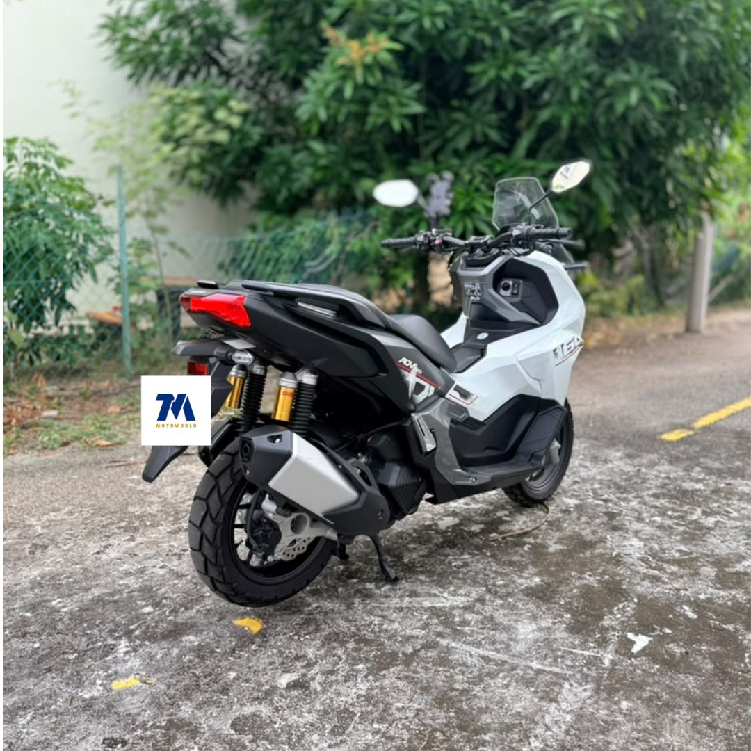 2024 Honda ADV160 | White - Image 3