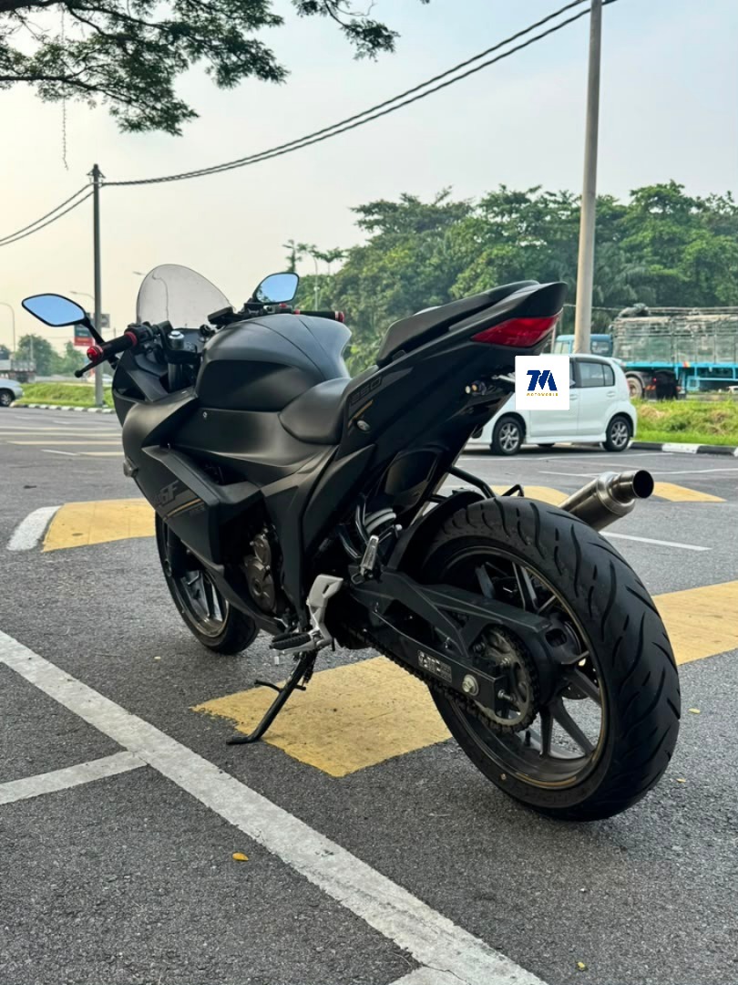 2025 Suzuki Gixxer SF 250 | Batman Black | Slip-On Exhaust - Image 3