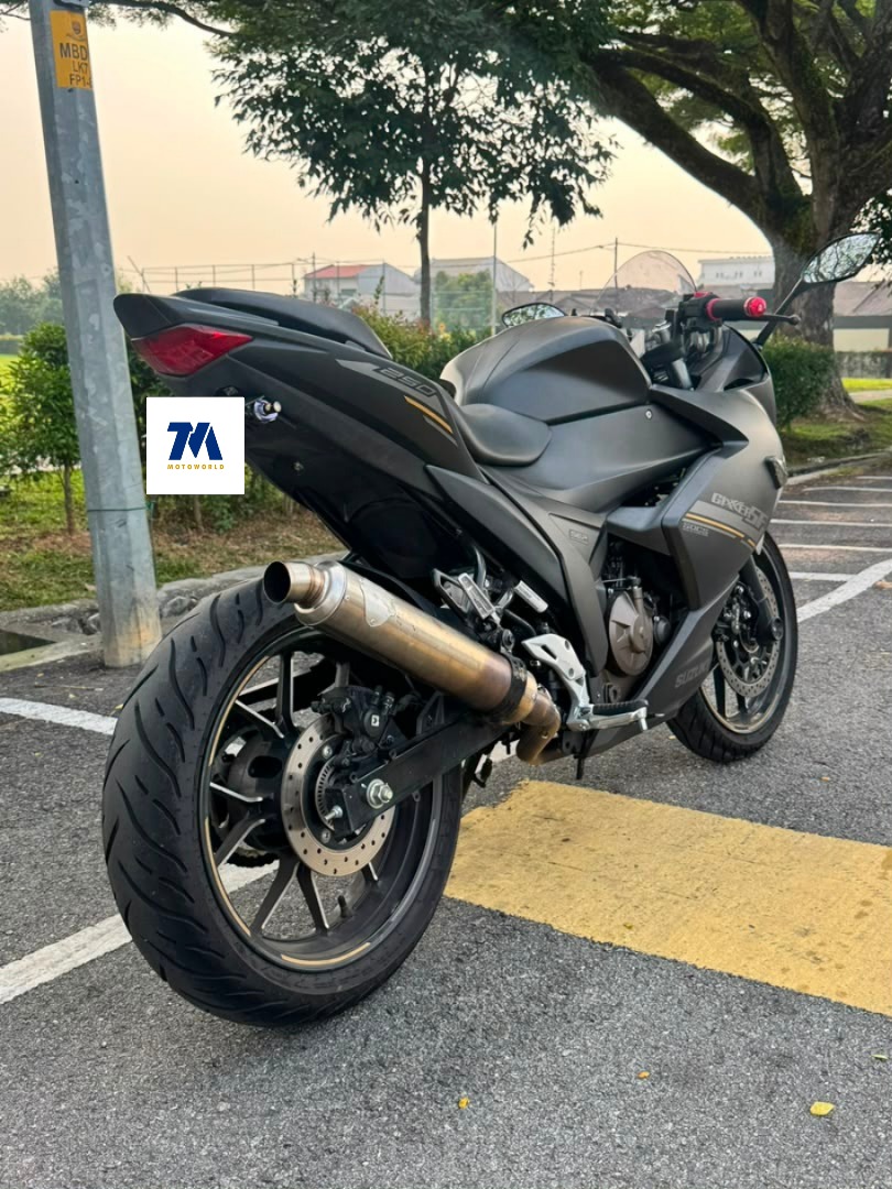 2025 Suzuki Gixxer SF 250 | Batman Black | Slip-On Exhaust - Image 4