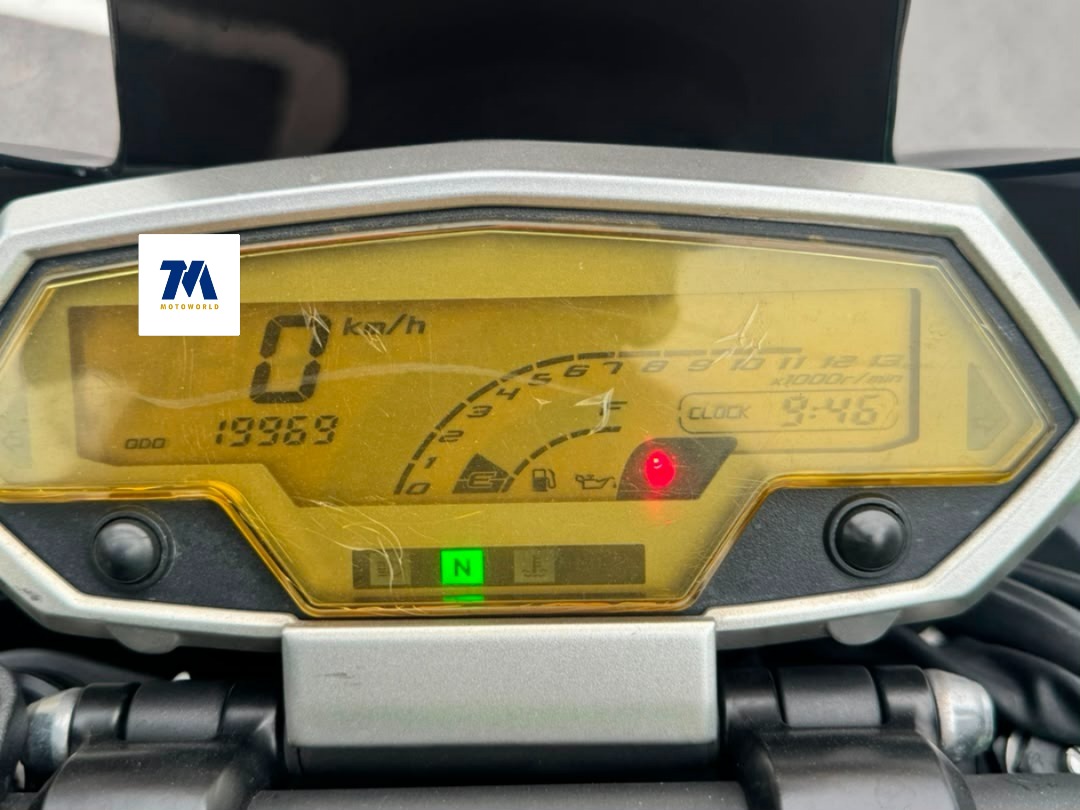 2011 Kawasaki Z1000 | Akrapovic Original - Image 5