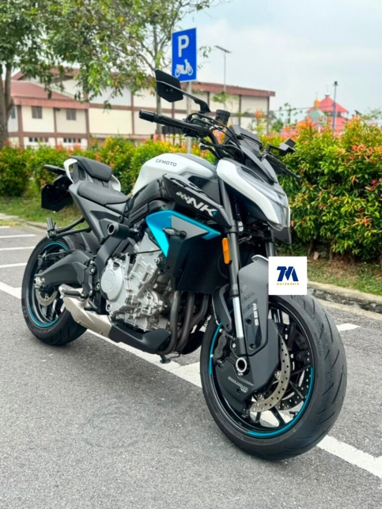 Front view of CFMOTO NK 675 motorcycle in white