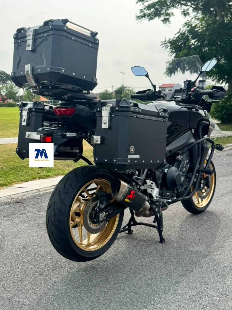 2024 Yamaha Tracer 9GT | Black | Top Box | Side Box | Crash Bar | Sport Light | Full System Exhaust - Image 3