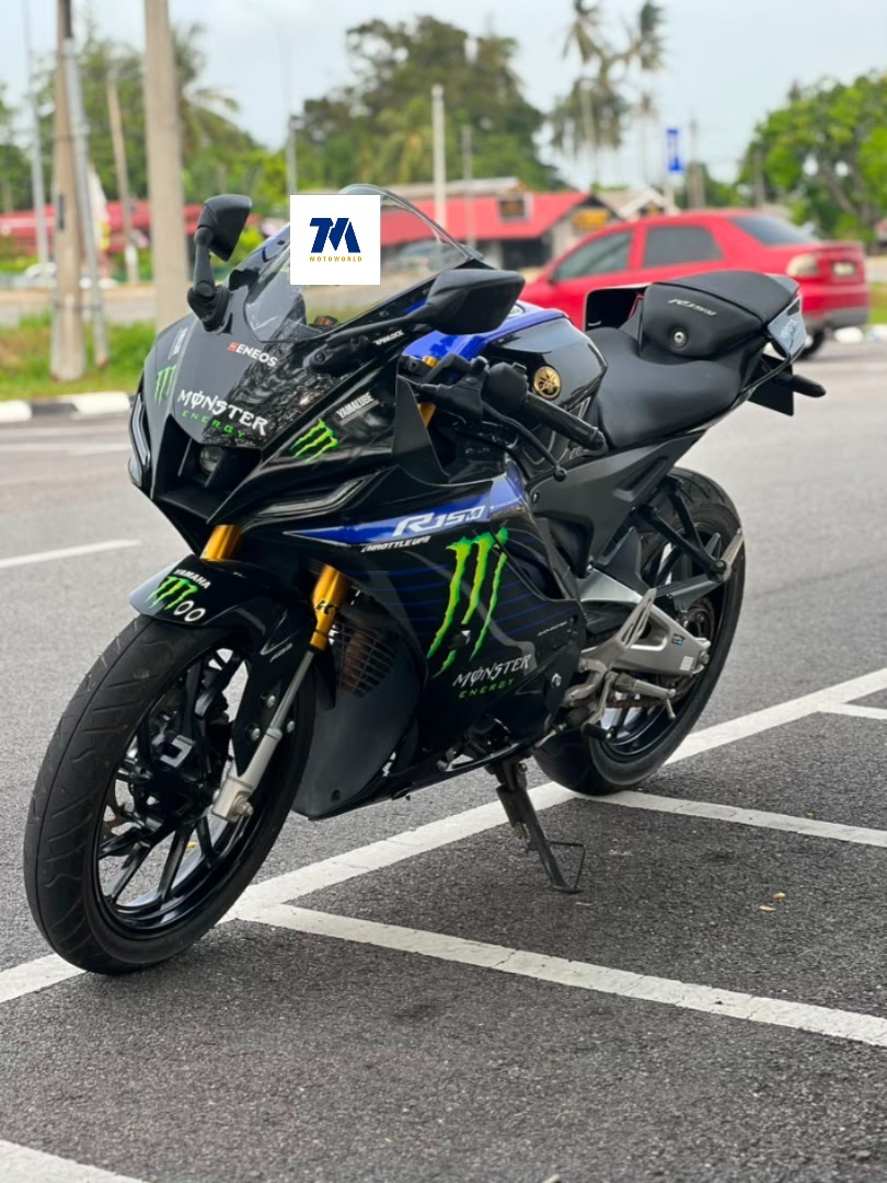 Front view of Yamaha R15M with Monster livery
