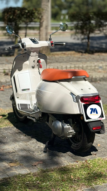 LAMBRETTA G350 2025 - Image 2