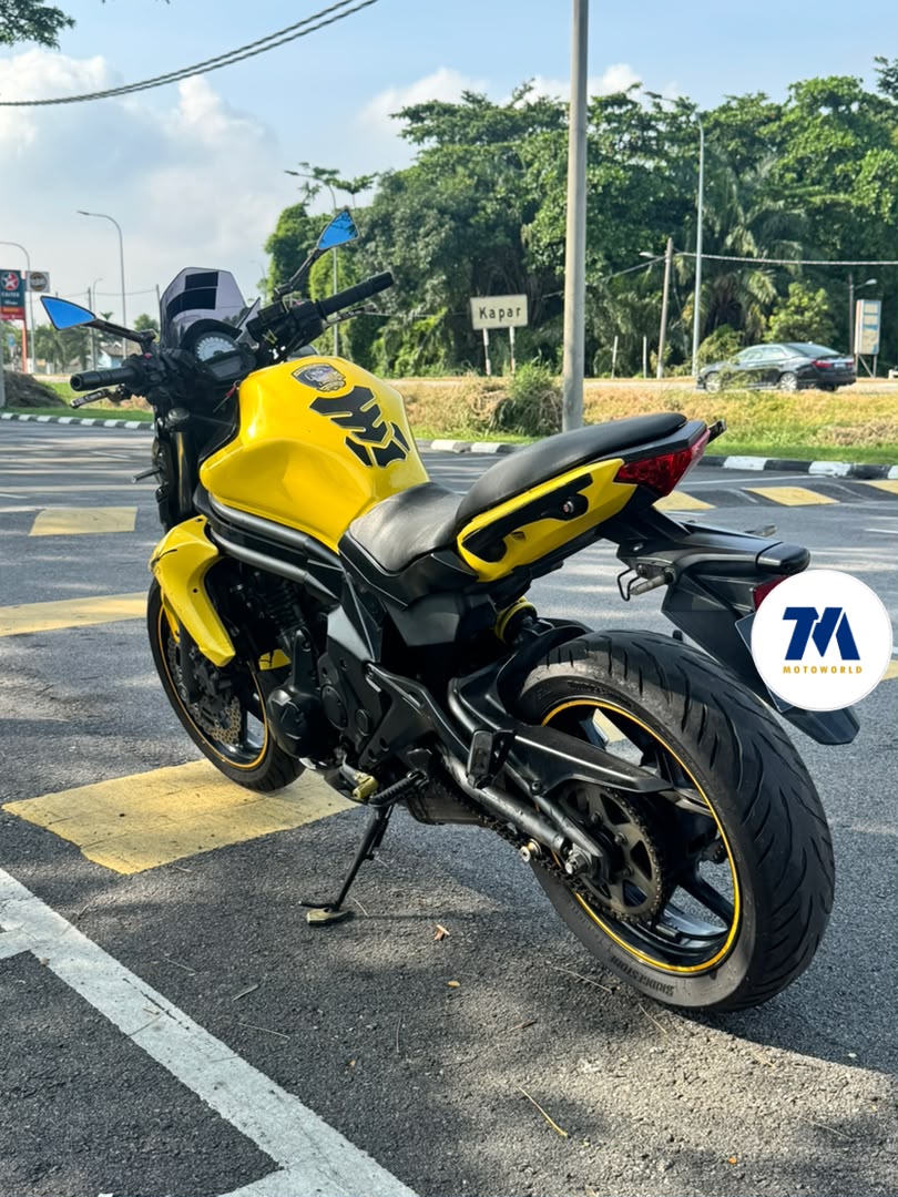 2012 Kawasaki ER6N | Yellow - Image 4