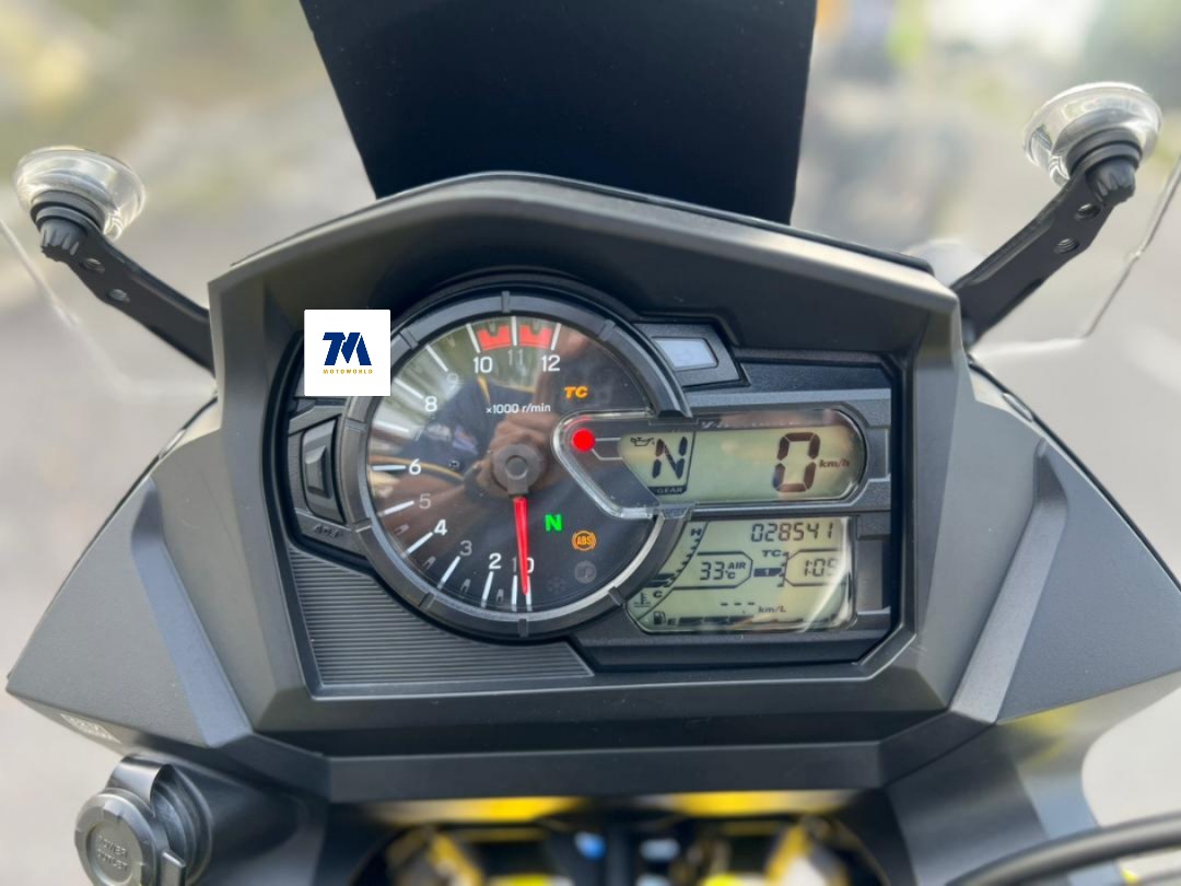 2023 Suzuki V-Strom 650XT | Top Box | Side Box | Crash Bar | Sportlight - Image 5