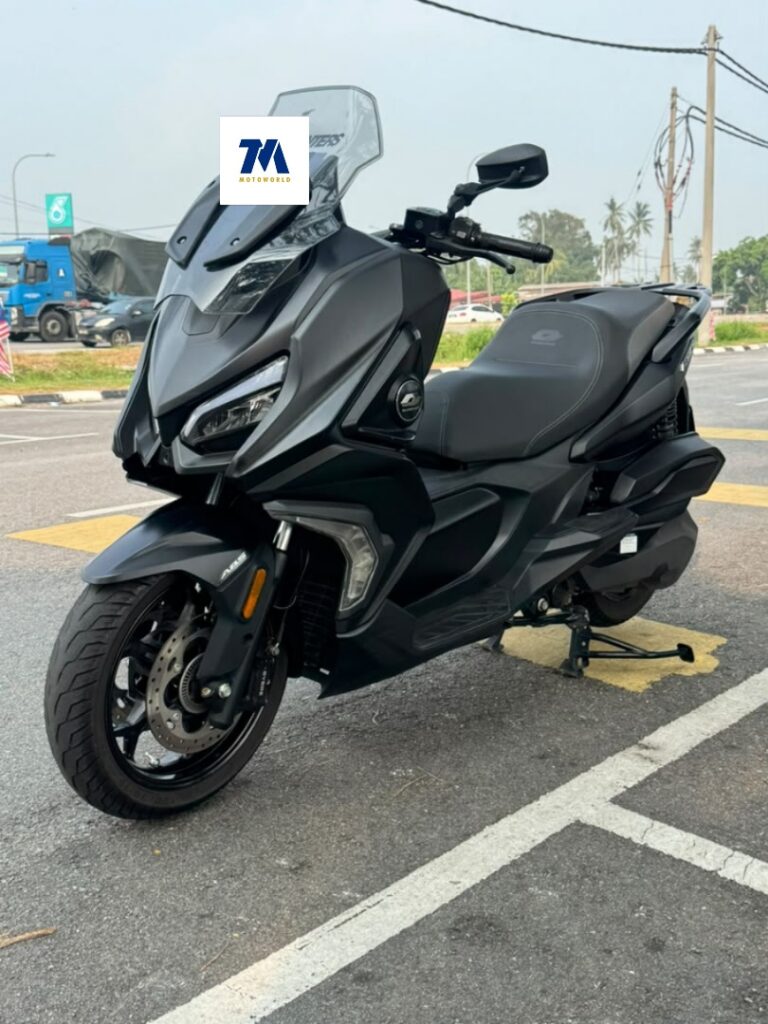 Front view of a black QJMOTO FORTRESS 350 motorcycle