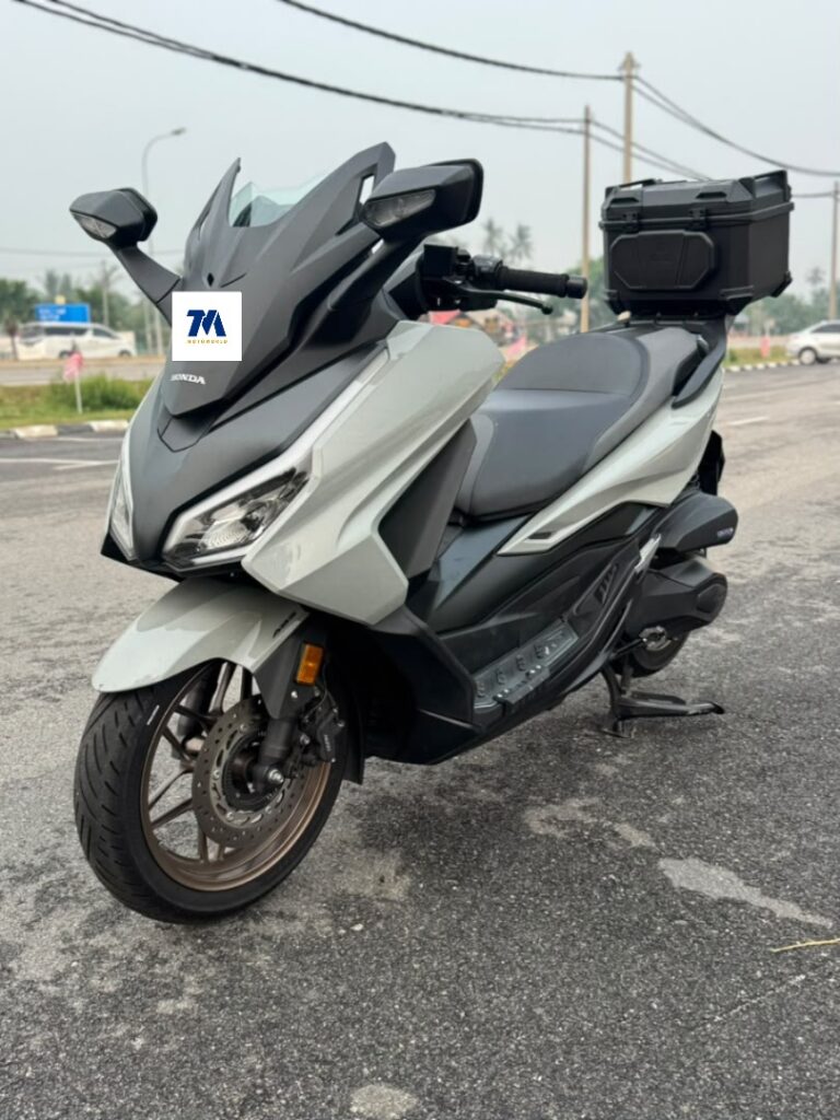 front view of a grey Honda motorcycle