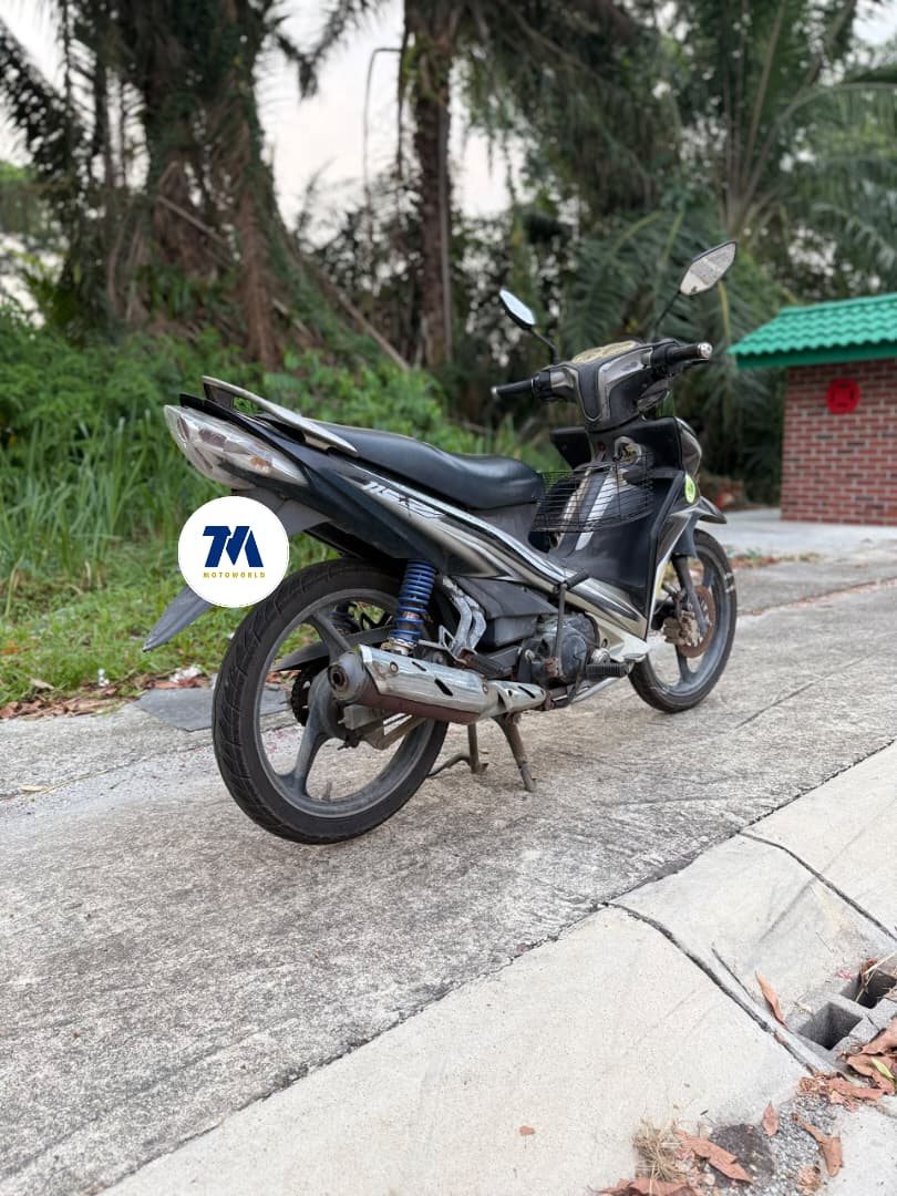 2011 Yamaha Lagenda | Black - Image 3