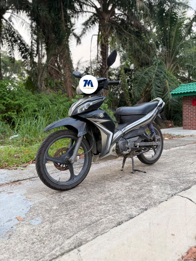 2011 Yamaha Lagenda | Black - Image 2