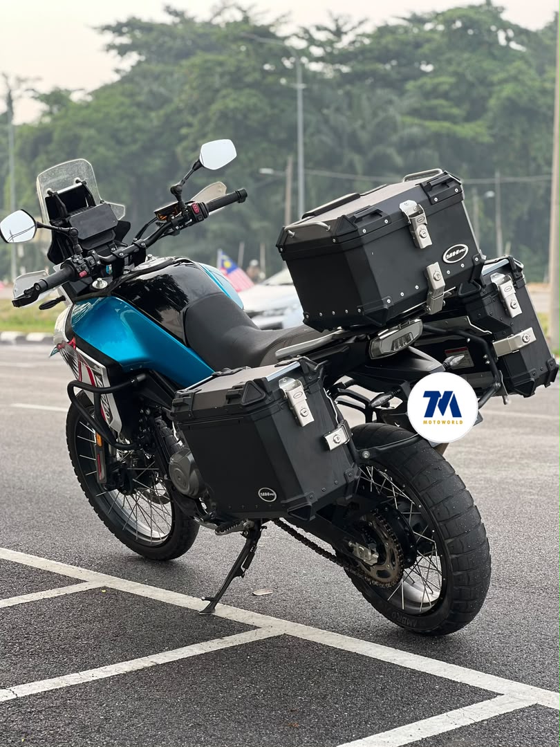 2024 CFMoto 450MT | Top Box | Side Box | Hand Guard - Image 2