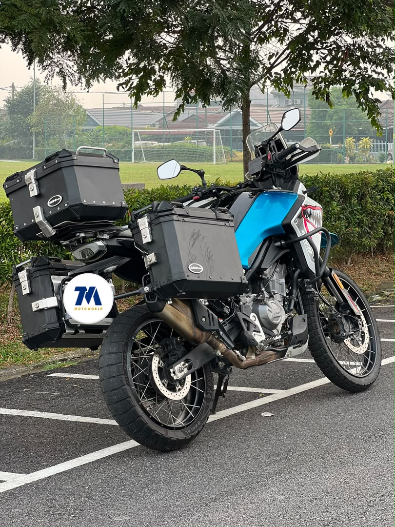 2024 CFMoto 450MT | Top Box | Side Box | Hand Guard - Image 4