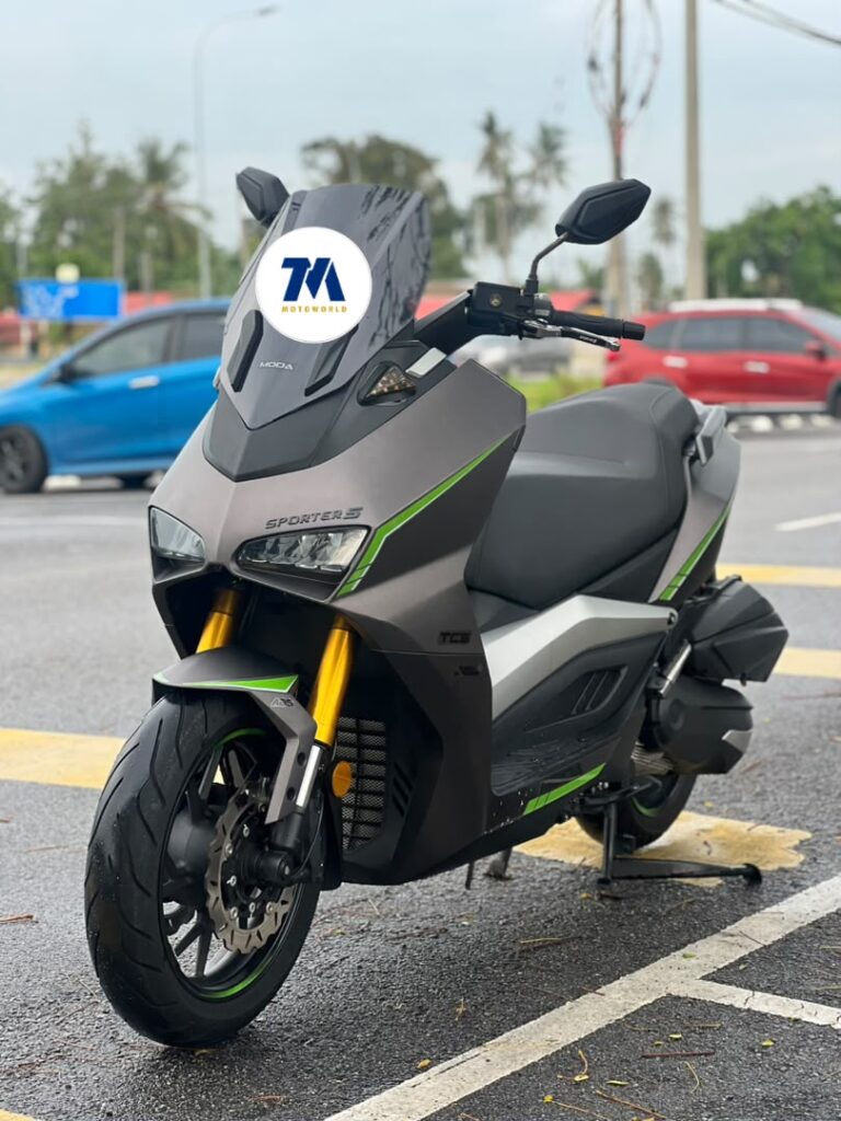 front view of Moda Sposter 250 motorcycle