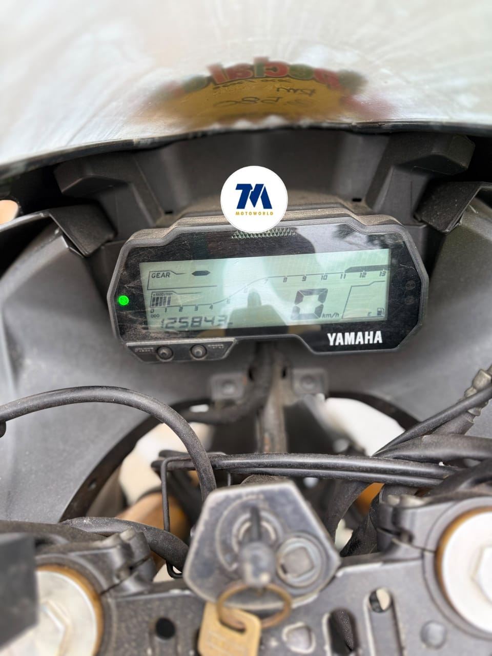 2020 Yamaha R15 | Kuning - Image 5