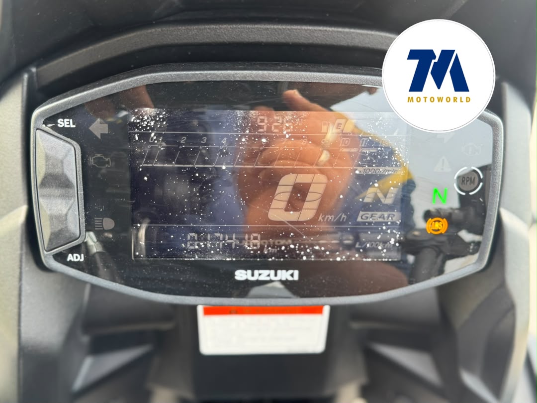 2025 Suzuki V-Strom SX 250 - Image 5