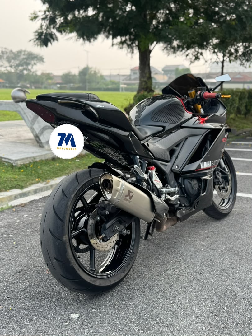 2020 Yamaha R25 V2 | Slip On Akrapovic | Tail Custom - Image 4
