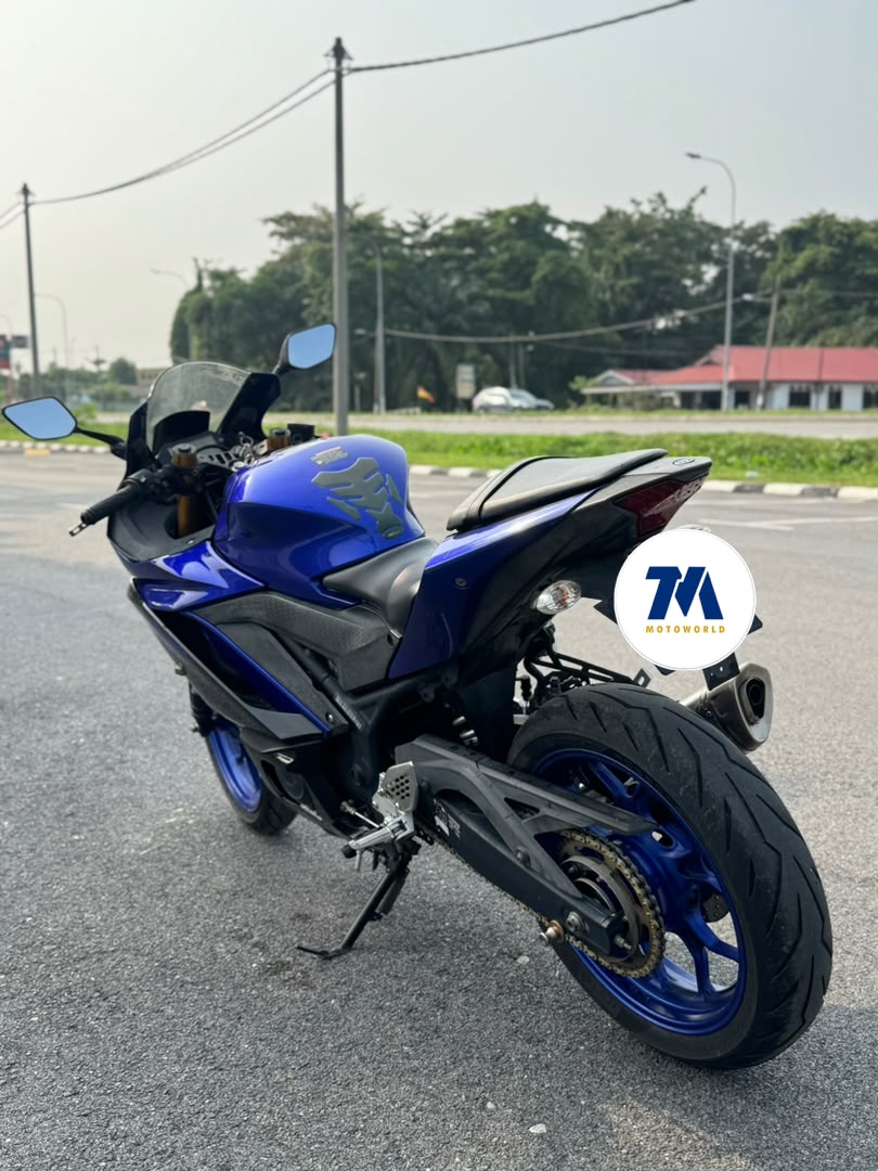 2019 Yamaha R25 V2 | Slip On Akrapovic - Image 4