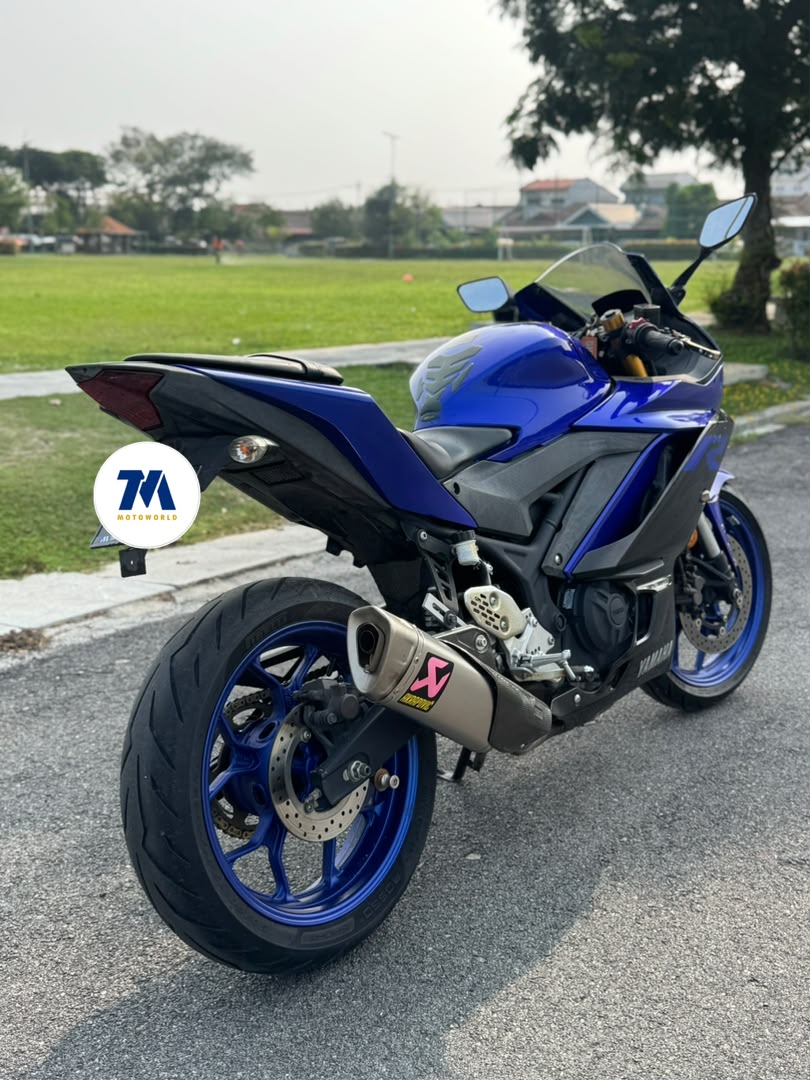 2019 Yamaha R25 V2 | Slip On Akrapovic - Image 3