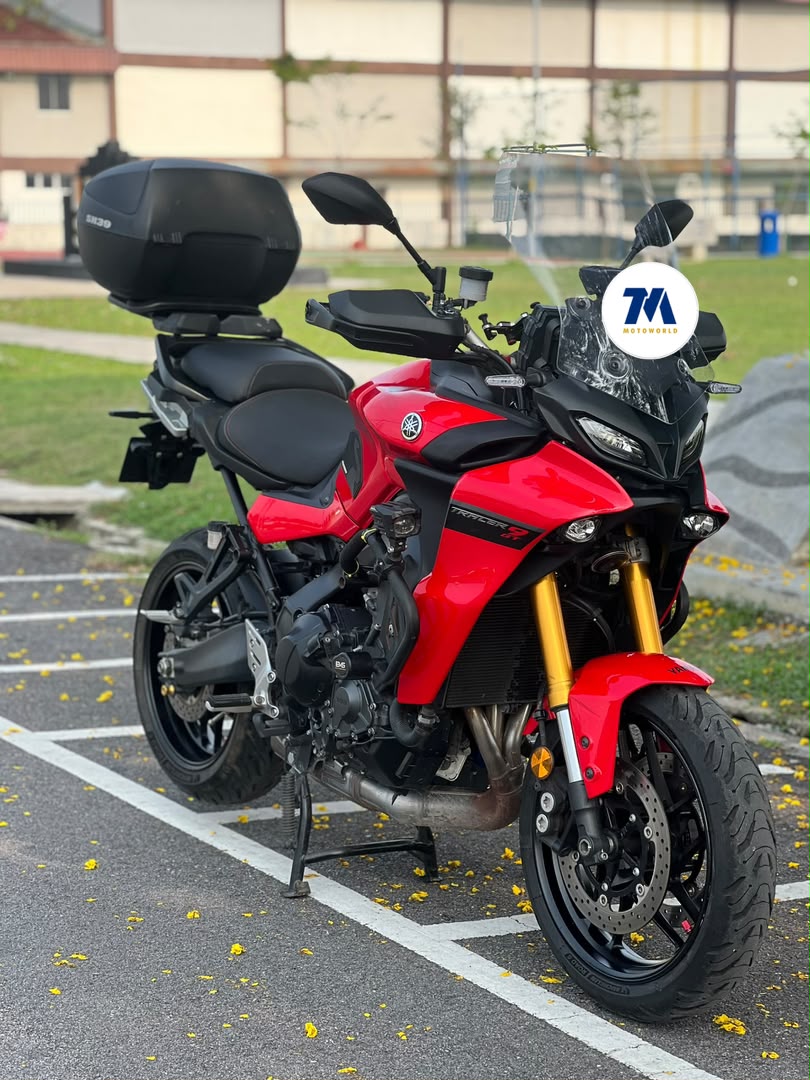 2022 Yamaha Tracer 9 GT | Shad Top Box | Windshield | Crash Bar - Image 2