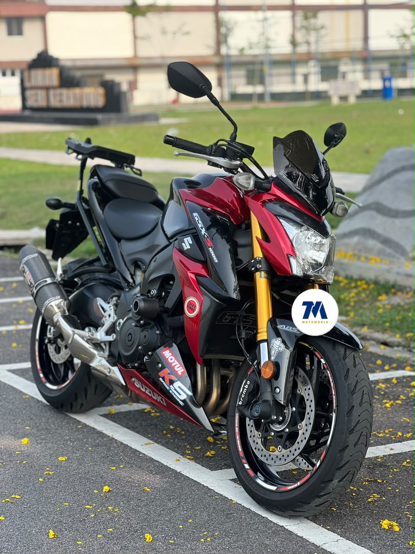 2015 Suzuki GSX-S1000 | Top Box Rack | Yoshimura Exhaust | Windshield - Image 2