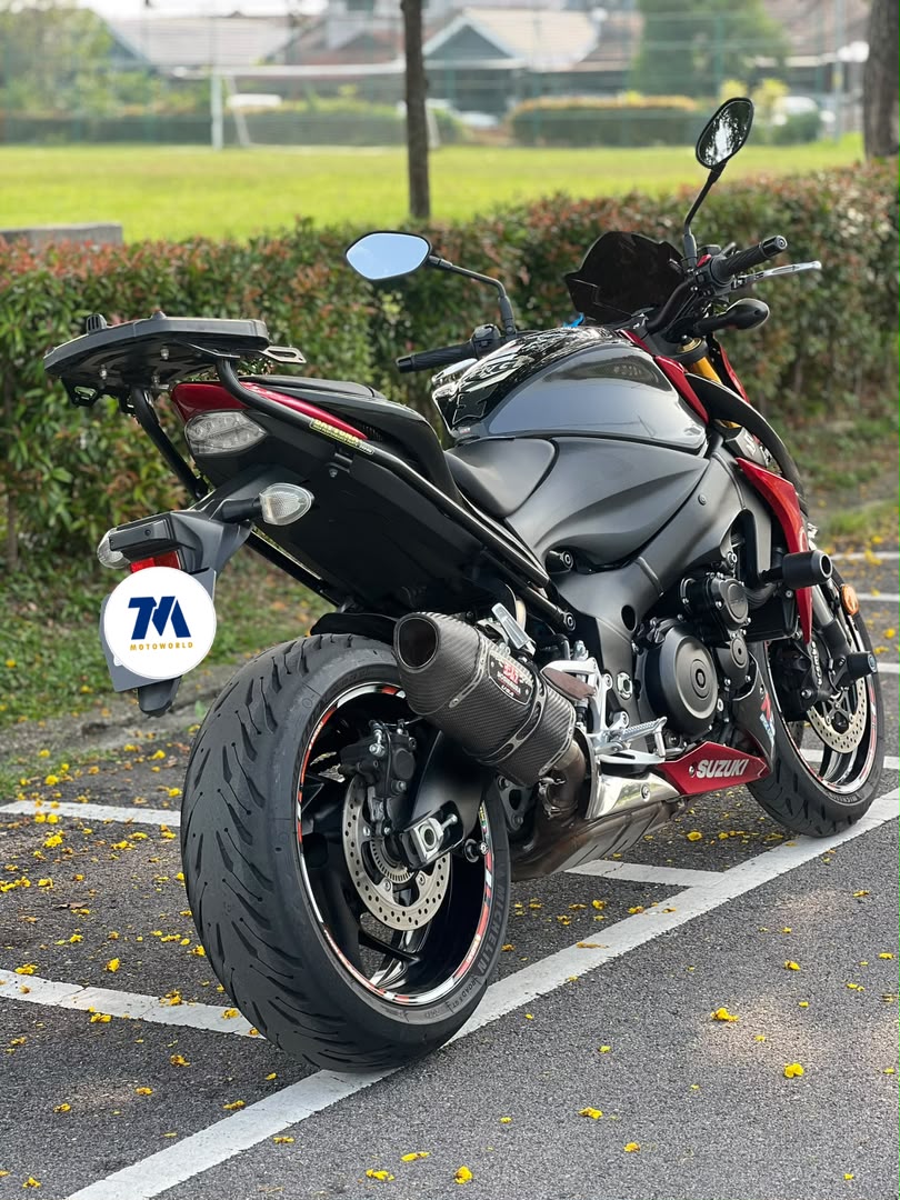 2015 Suzuki GSX-S1000 | Top Box Rack | Yoshimura Exhaust | Windshield - Image 3